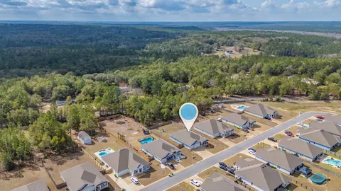 View/Area - 2411 Dakota Way, Crestview, FL 32536 photo 6 of 6