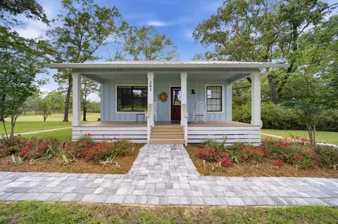 261 Wilkerson Rd, Defuniak Springs, FL 32433