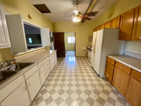 Kitchen - 3191 N Newman Ave, Crestview, FL 32539 photo 1 of 1
