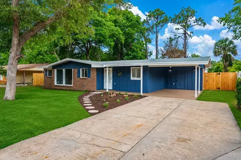 120 Jamestown Ave, Fort Walton Beach, FL 32547