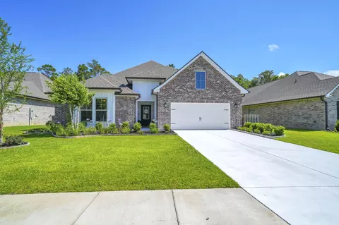 77 Constellation Ave, Freeport, FL 32439