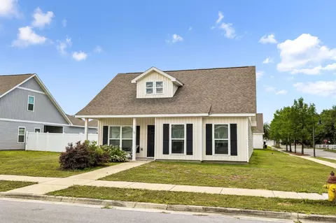 16 Woodsorrel St, Freeport, FL 32439