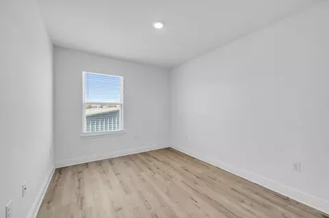 Bedroom - 22 Redbird Loop, Destin, FL 32541 photo 3 of 6