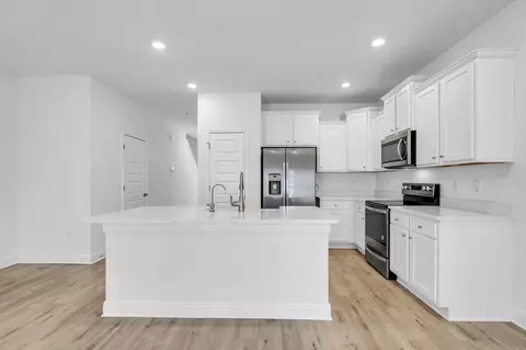 Kitchen - 22 Redbird Loop, Destin, FL 32541 photo 5 of 5