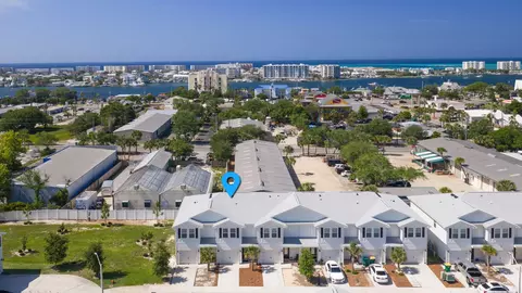 View/Area - 22 Redbird Loop, Destin, FL 32541 photo 2 of 7