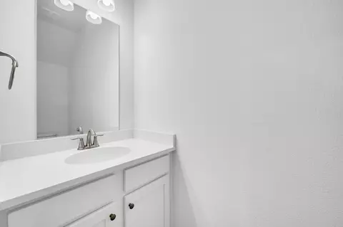 Bath - 22 Redbird Loop, Destin, FL 32541 photo 1 of 4