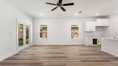 150 E Gray Owl Dr, Freeport, FL 32439 photo 11