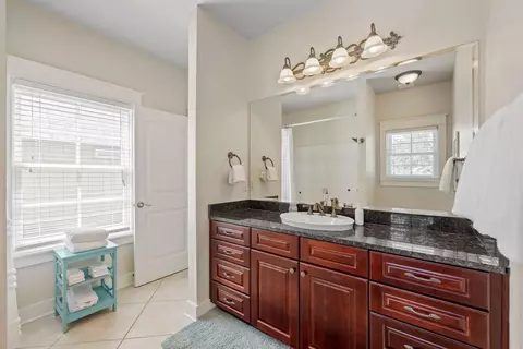 Bath - 39 E Willow Mist Rd, Inlet Beach, FL 32461 photo 2 of 3
