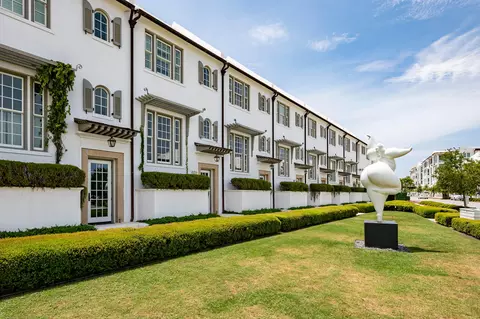 122 N Somerset St, Alys Beach, FL 32461