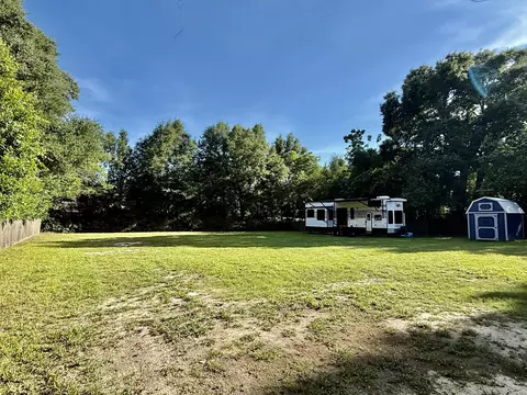 2932 Mccarty Ave, Crestview, FL 32539 photo 3