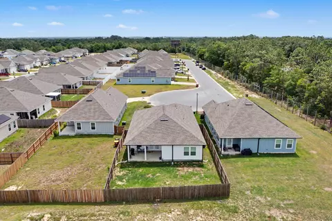 View/Area - 163 Blooming Cv, Crestview, FL 32539 photo 2 of 3