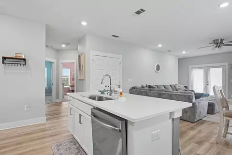 Kitchen - 163 Blooming Cv, Crestview, FL 32539 photo 7 of 9
