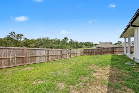 Exterior - 163 Blooming Cv, Crestview, FL 32539 photo 7 of 7