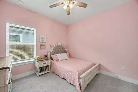 Bedroom - 163 Blooming Cv, Crestview, FL 32539 photo 4 of 7