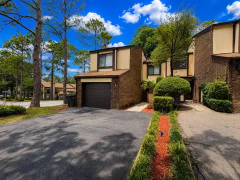 1 Hidden Cove Cir #1, Valparaiso, FL 32580