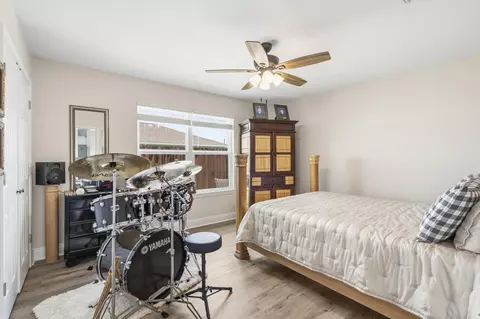 Bedroom - 5370 Highview Dr, Crestview, FL 32539 photo 1 of 2