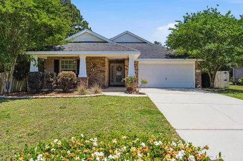 1988 Sparrow Ln, Navarre, FL 32566