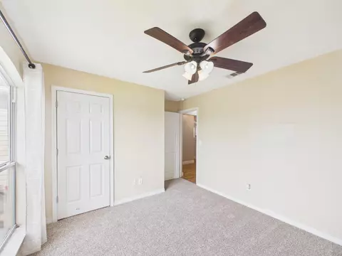 Bedroom - 105 Aqua Dr, Crestview, FL 32536 photo 5 of 7