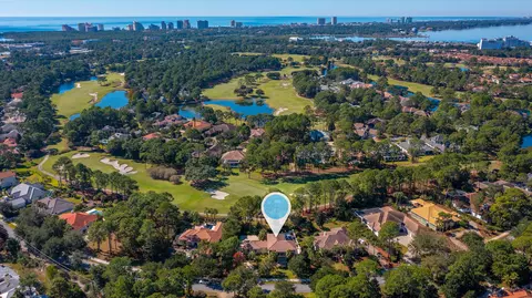 1474 E Baytowne Ave, Miramar Beach, FL 32550