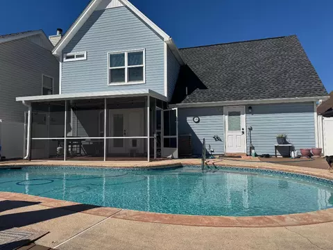 402 Sandy Ridge Cir, Mary Esther, FL 32569