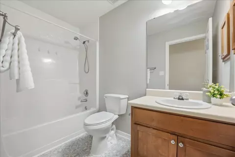 Bath - 310 Sidewinder Loop, Crestview, FL 32536 photo 5 of 5