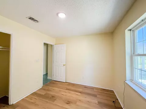 Bedroom - 5703 Old River Rd, Baker, FL 32531 photo 4 of 4