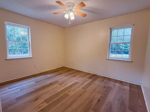 Bedroom - 5703 Old River Rd, Baker, FL 32531 photo 5 of 7