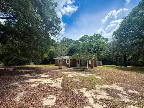 Exterior - 5703 Old River Rd, Baker, FL 32531 photo 3 of 20