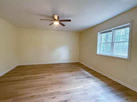 Living - 5703 Old River Rd, Baker, FL 32531 photo 5 of 5