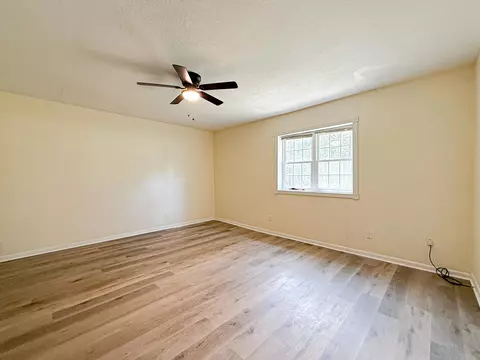 Living - 5703 Old River Rd, Baker, FL 32531 photo 5 of 5