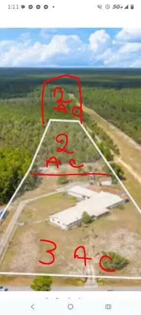 46 Veterans Ln, Freeport, FL 32439