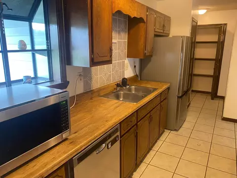 Kitchen - 113 E Walker Cir, Crestview, FL 32539 photo 1 of 4