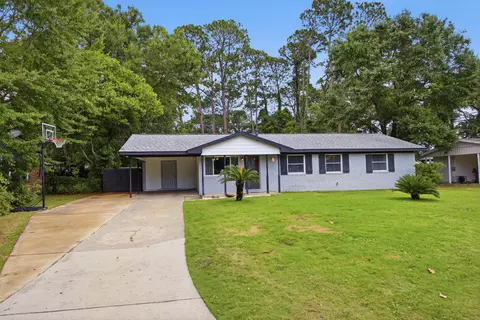 33 SW Temple Ave, Fort Walton Beach, FL 32547