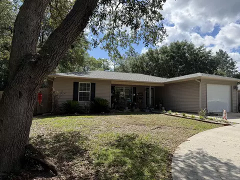 7262 Birdie Ln, Milton, FL 32570