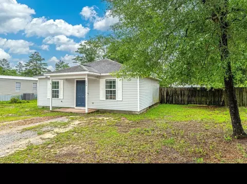 259 W Cypress Ave, Defuniak Springs, FL 32433