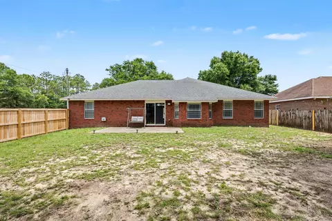 Exterior - 6100 Dragonfly Way, Crestview, FL 32536 photo 6 of 8