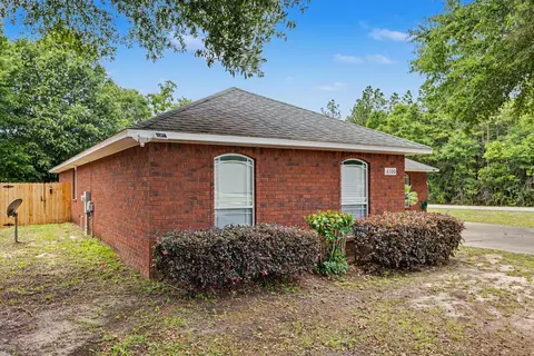 Exterior - 6100 Dragonfly Way, Crestview, FL 32536 photo 3 of 8
