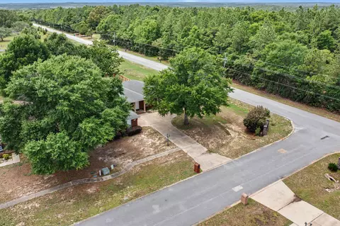 View/Area - 6100 Dragonfly Way, Crestview, FL 32536 photo 2 of 6