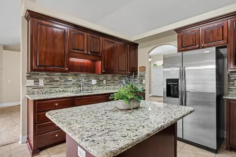 Kitchen - 6100 Dragonfly Way, Crestview, FL 32536 photo 3 of 7