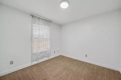 Bedroom - 6100 Dragonfly Way, Crestview, FL 32536 photo 5 of 6