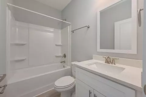 Bath - 416 Date Palm Ln, Freeport, FL 32439 photo 5 of 6