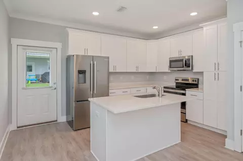 Kitchen - 416 Date Palm Ln, Freeport, FL 32439 photo 1 of 5