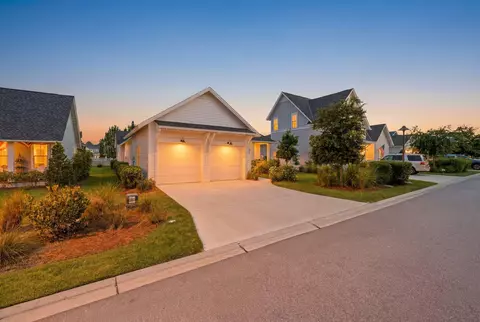 Exterior - 90 Basal St, Inlet Beach, FL 32461 photo 2 of 8