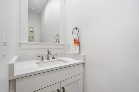 Bath - 90 Basal St, Inlet Beach, FL 32461 photo 4 of 7