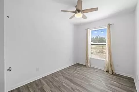Bedroom - 30 Lowery Rd, Freeport, FL 32439 photo 3 of 4