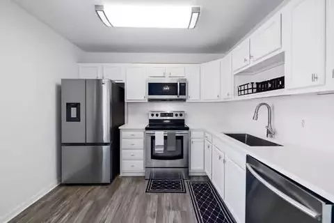 Kitchen - 30 Lowery Rd, Freeport, FL 32439 photo 1 of 4