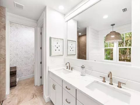 Bath - 322 Jack Knife Dr, Watersound, FL 32461 photo 1 of 5