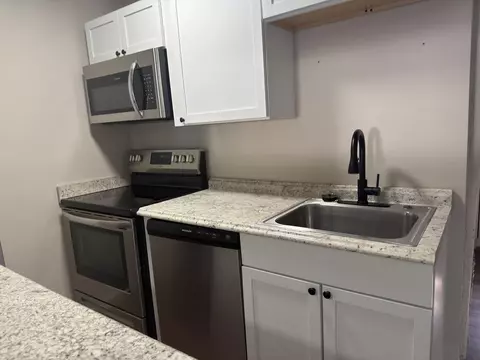 Kitchen - 5410 Malcolm Tucker Ave, Crestview, FL 32536 photo 2 of 2