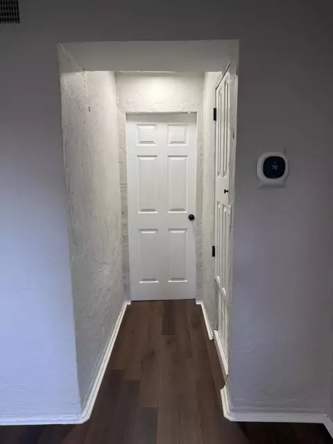 Entry Way - 5410 Malcolm Tucker Ave, Crestview, FL 32536 photo 1 of 1