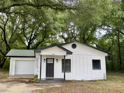 5410 Malcolm Tucker Ave, Crestview, FL 32536
